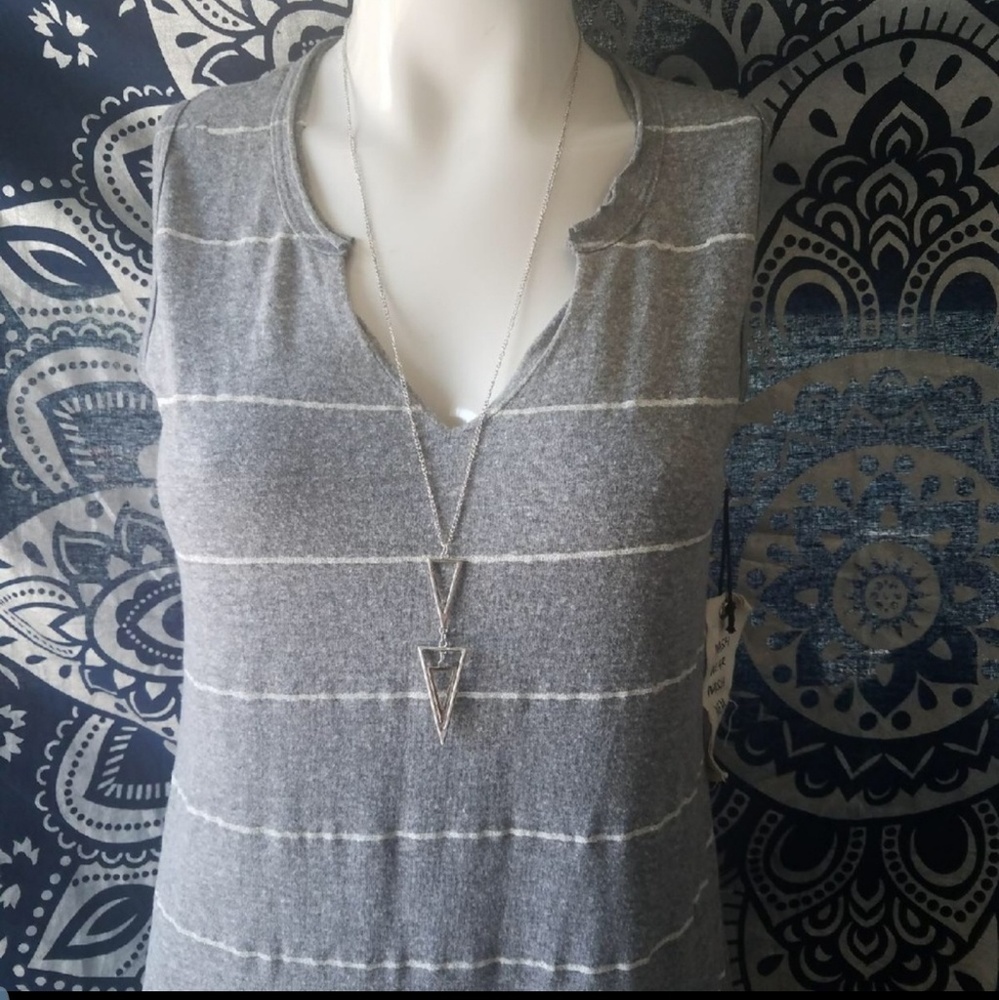 NATION GRAY DRESS SIZE - Picture 6 of 8